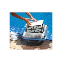 Dolphin Supreme M200 Zwembadrobot -Zwembad Onderdelen Shop dolphin supreme m200 zwembadrobot 3